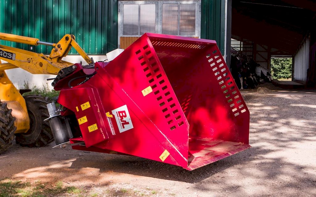 разбрасыватель подстилки