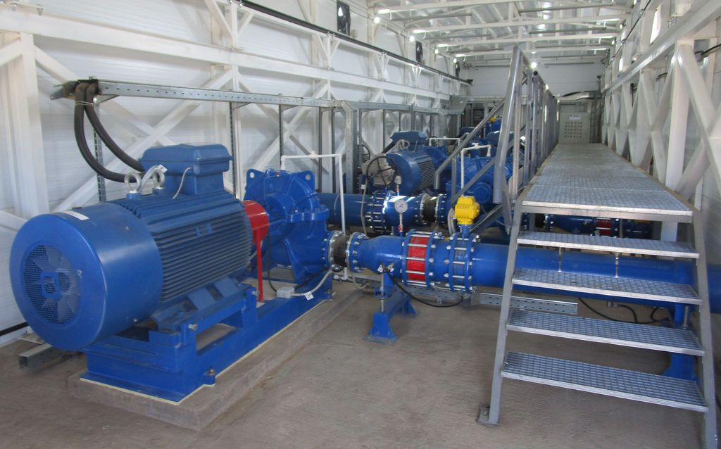 Внутри насосной станции в блочномодульном исполнении