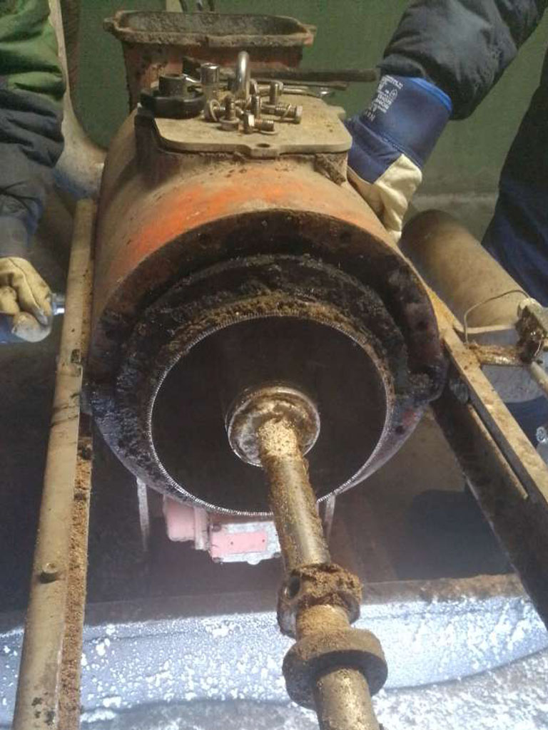 Замена сита на шнековом сепараторе