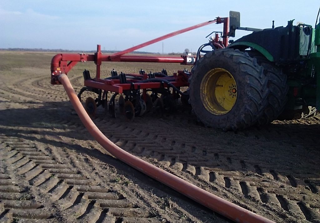 буксируемый шланг подключение к индектору культиватору с лапками дитрих